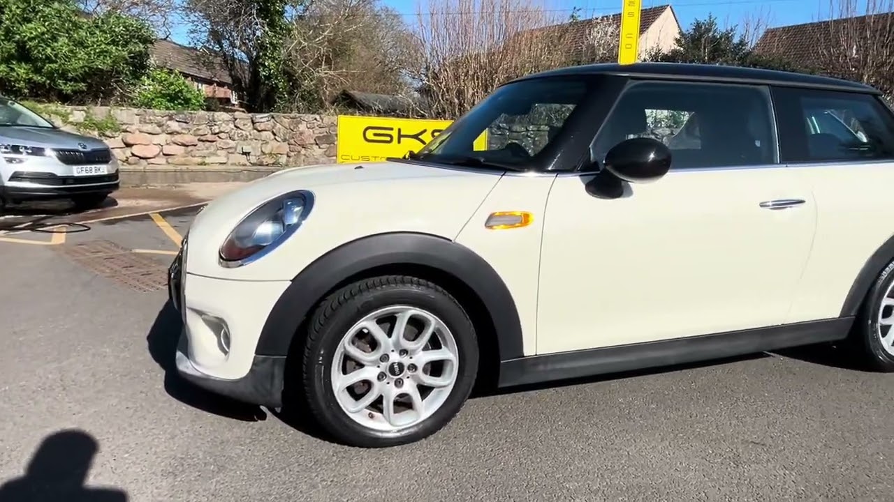 2016 MINI Cooper hatch walk around video