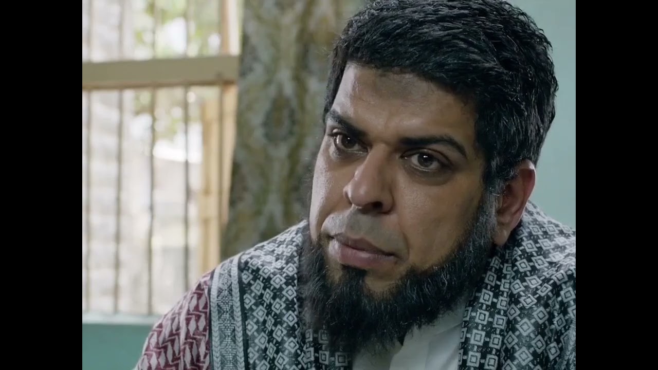 Dharam Sankat Mein Movie scene
