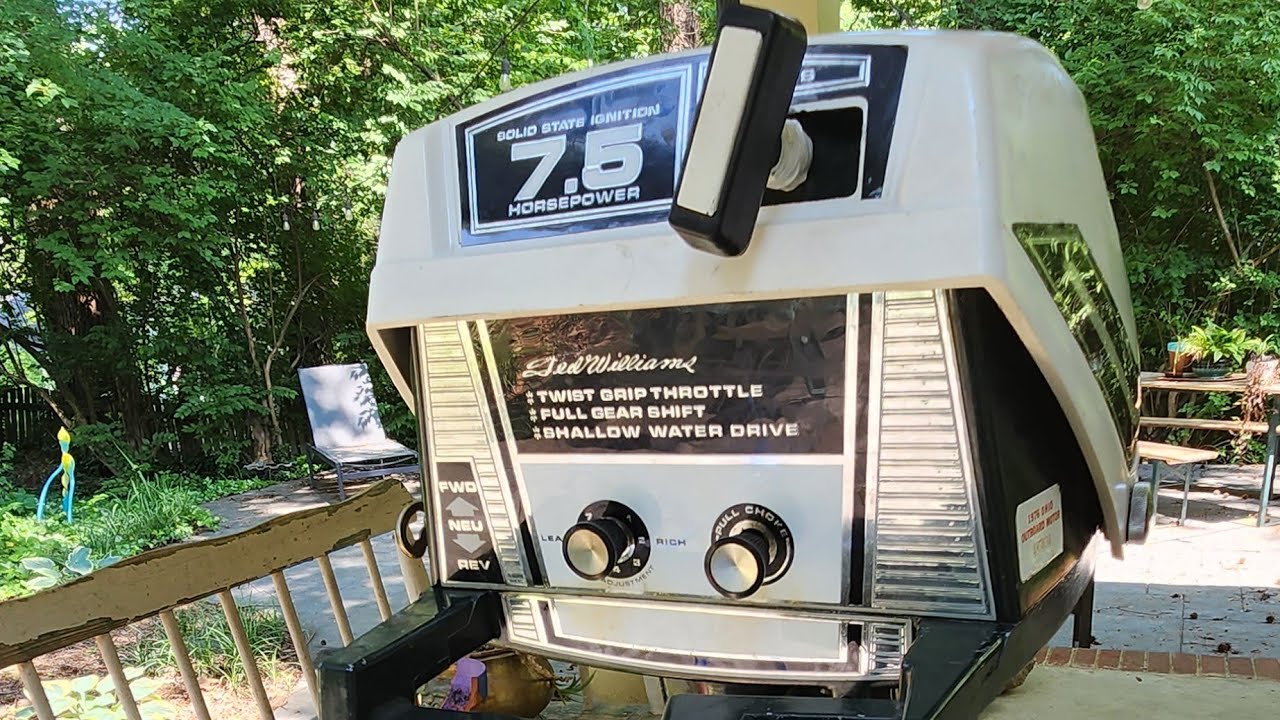'Rookie Rebuild'  Part 1 - 1972 Ted Williams (Eska) 7 5hp 2 Stroke tune up (DO NOT ADD NLINEFILTER!)