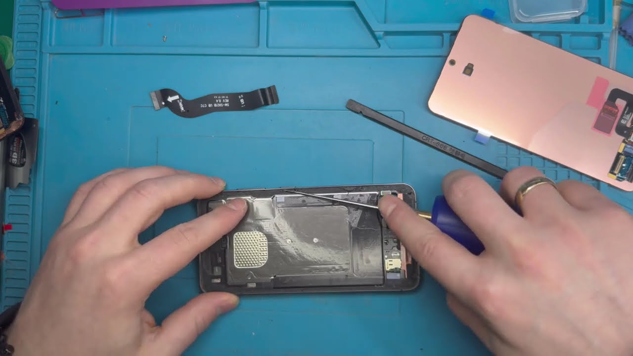 ✅Proces wymiany wyświetlacza Samsung S24/ Screen replacement in Samsung s24📱