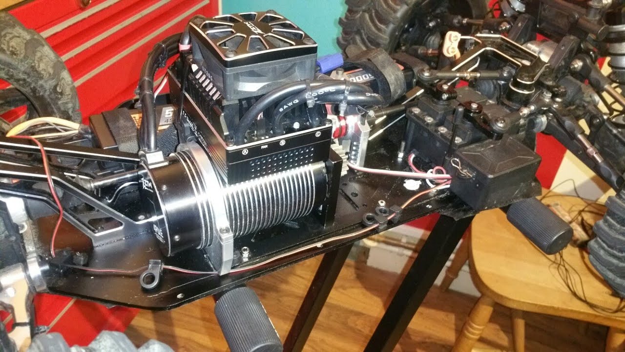 Losi Dbxl e v2 spring upgrade and drop test.