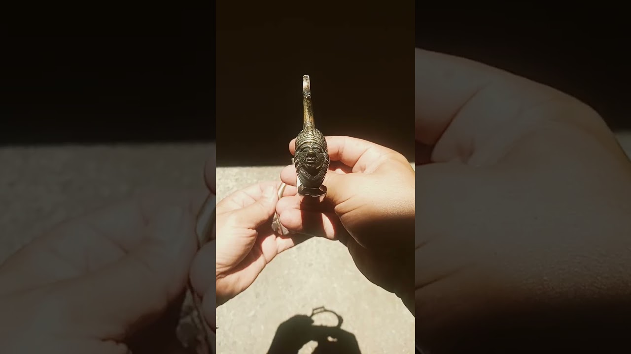 estribo antigo , cabeça de índio, para ponta dos pés.