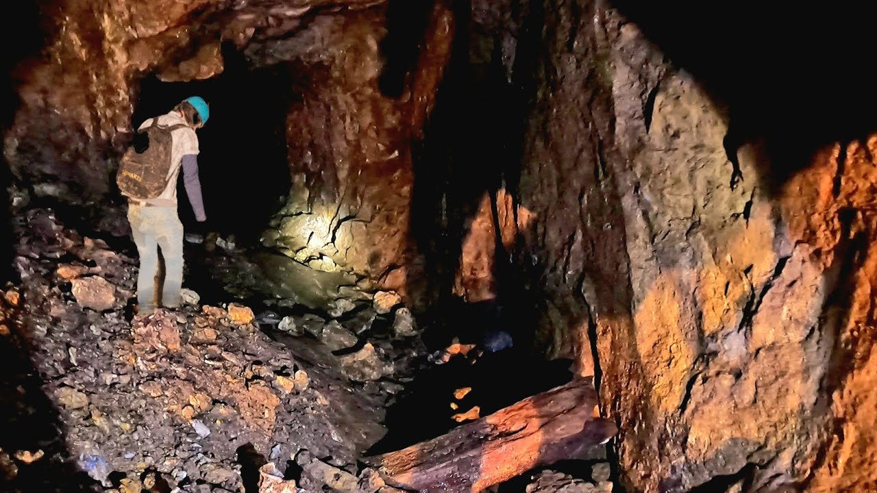 Gold under the mountain, Maratoto NZ