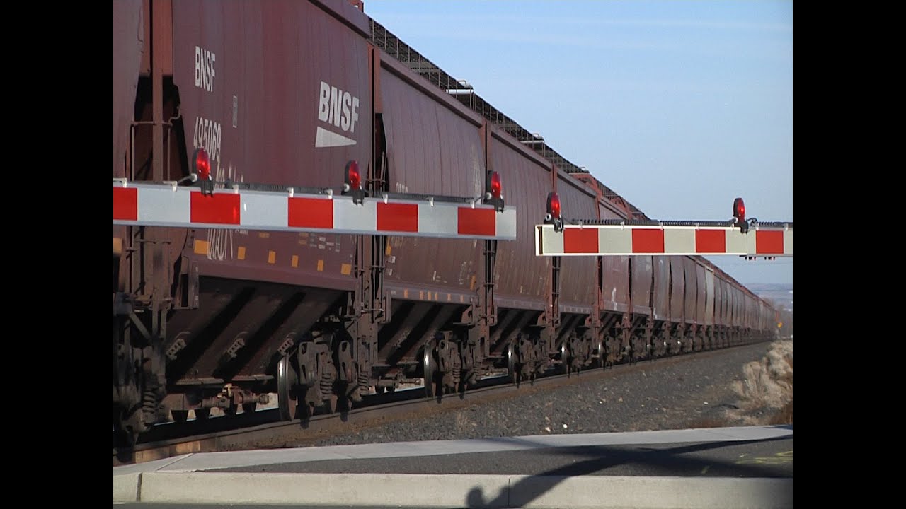 Tri-City Railroad Company Says Drivers Often Crash Through Crossing Arms