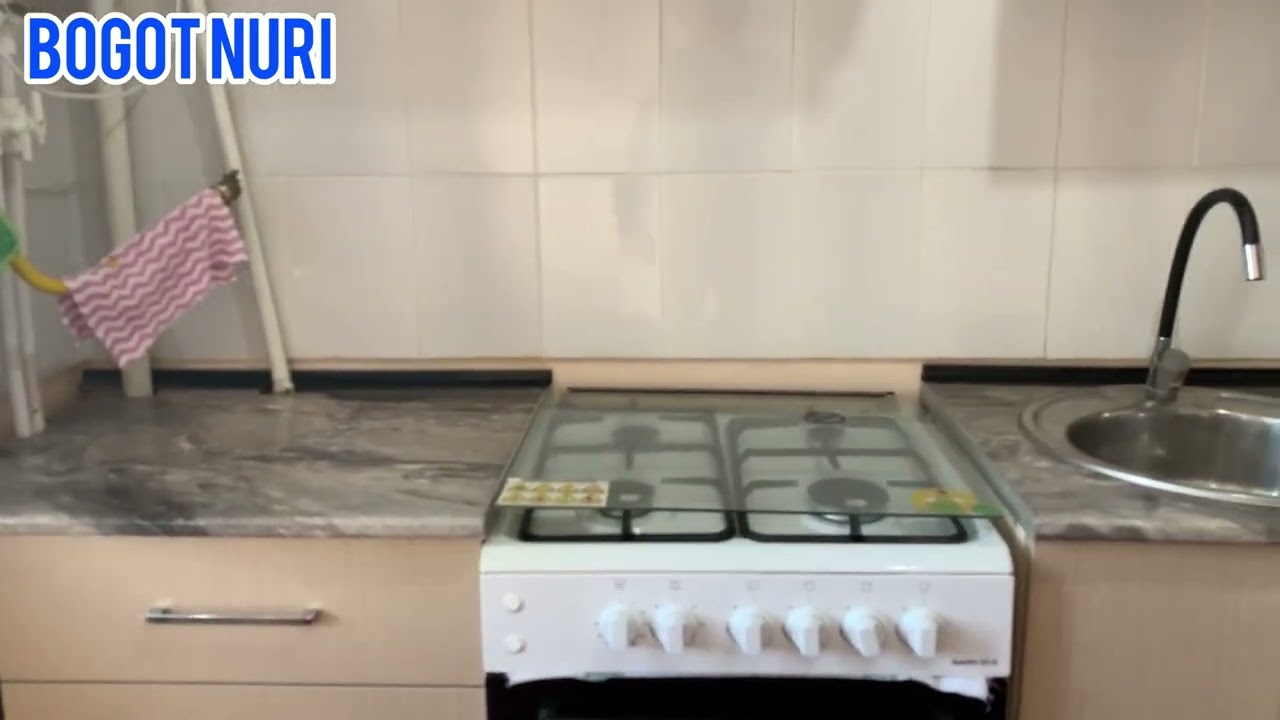 Боғотда 3 хонали дом сотилади тел 91 426-10-96