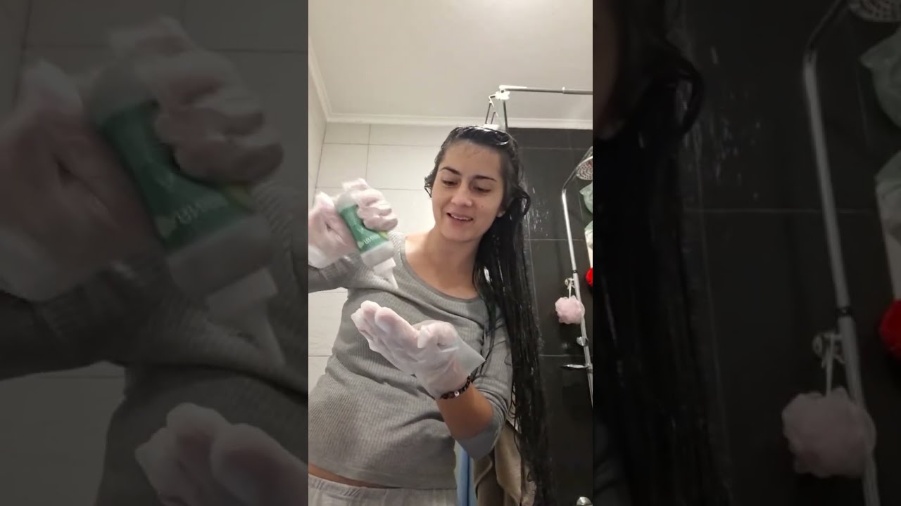 Vamos conversar enquanto eu... pinto meu cabelo