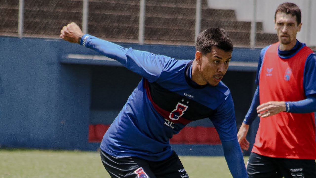 |PARANÁ CLUBE FECHA PREPARAÇÃO E DEVE TER NOVIDADE PARA ENCARAR O LARANJA. SAIBA O PROVÁVEL TIME|