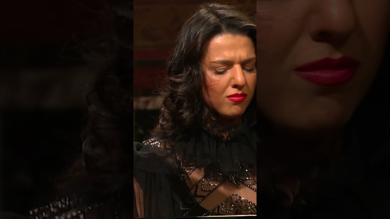 Khatia Buniatishvili &ndash; Tchaikovsky: Piano Concerto No. 1, Mov. 1 #shorts