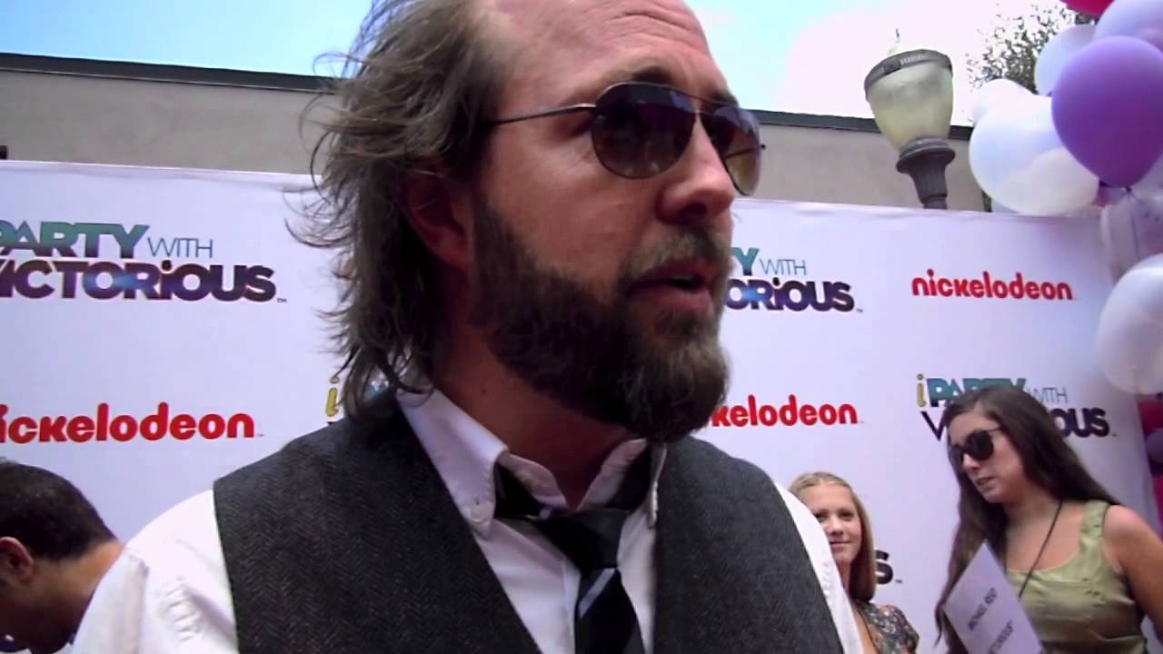 Eric Lange Interview: 'iParty with Victorious' Premiere
