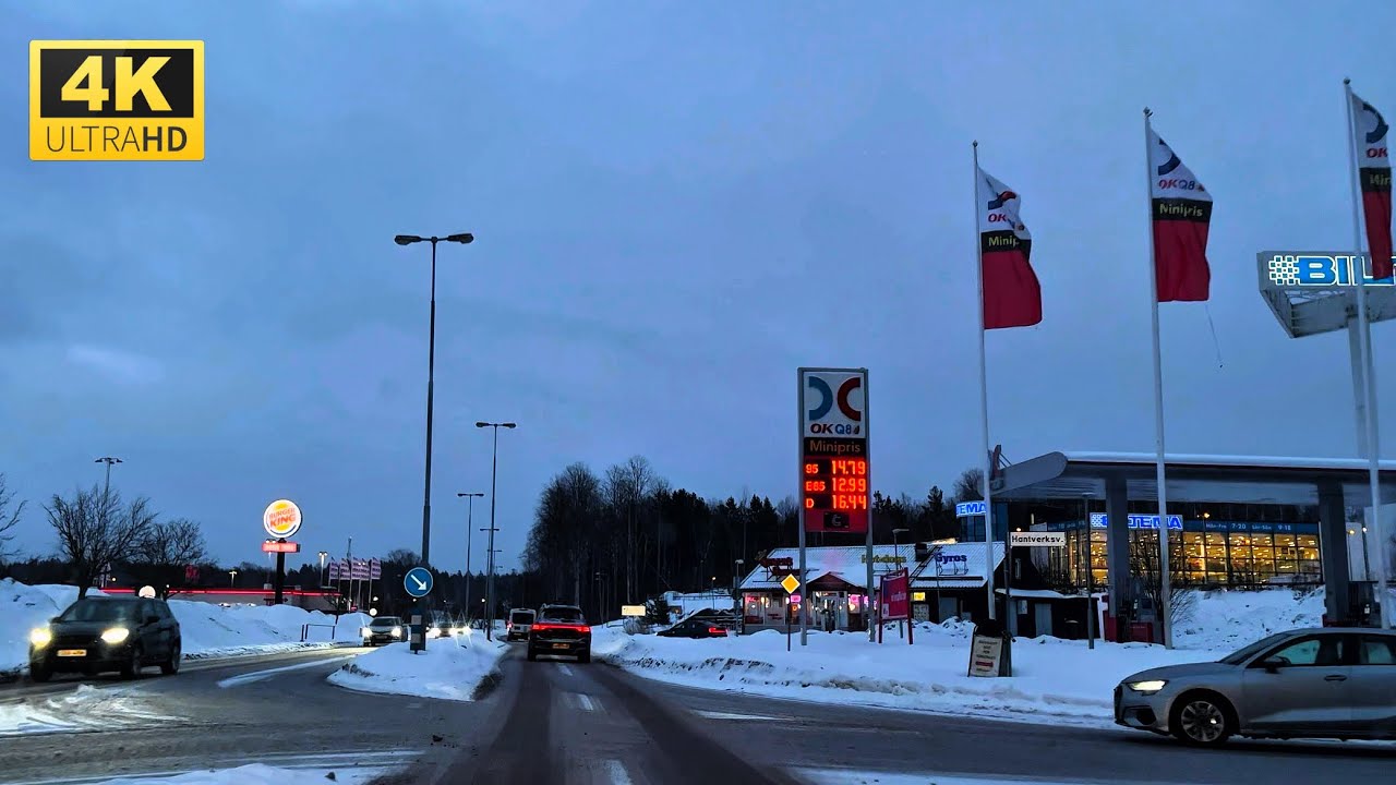 This is what driving in Sweden looks like at −10°C ❄️🇸🇪