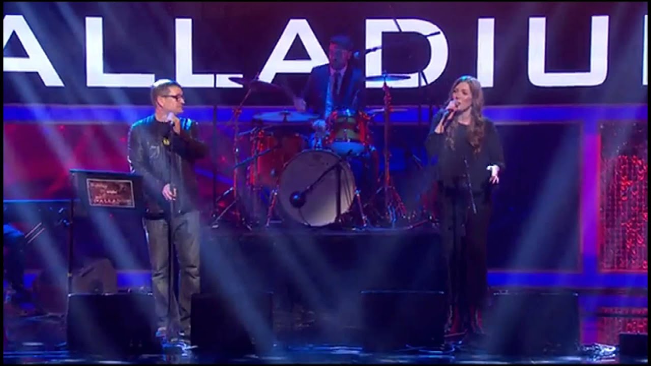 Paul Heaton & Jacqui Abbott    Don't Marry Her   Sunday Night At The Palladium 05 10 14