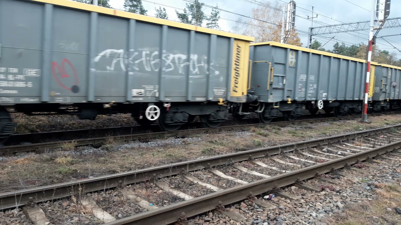 EMD JT42CWRM / Class 66 loco 66004 FPL, rozruch pociągu / train start.