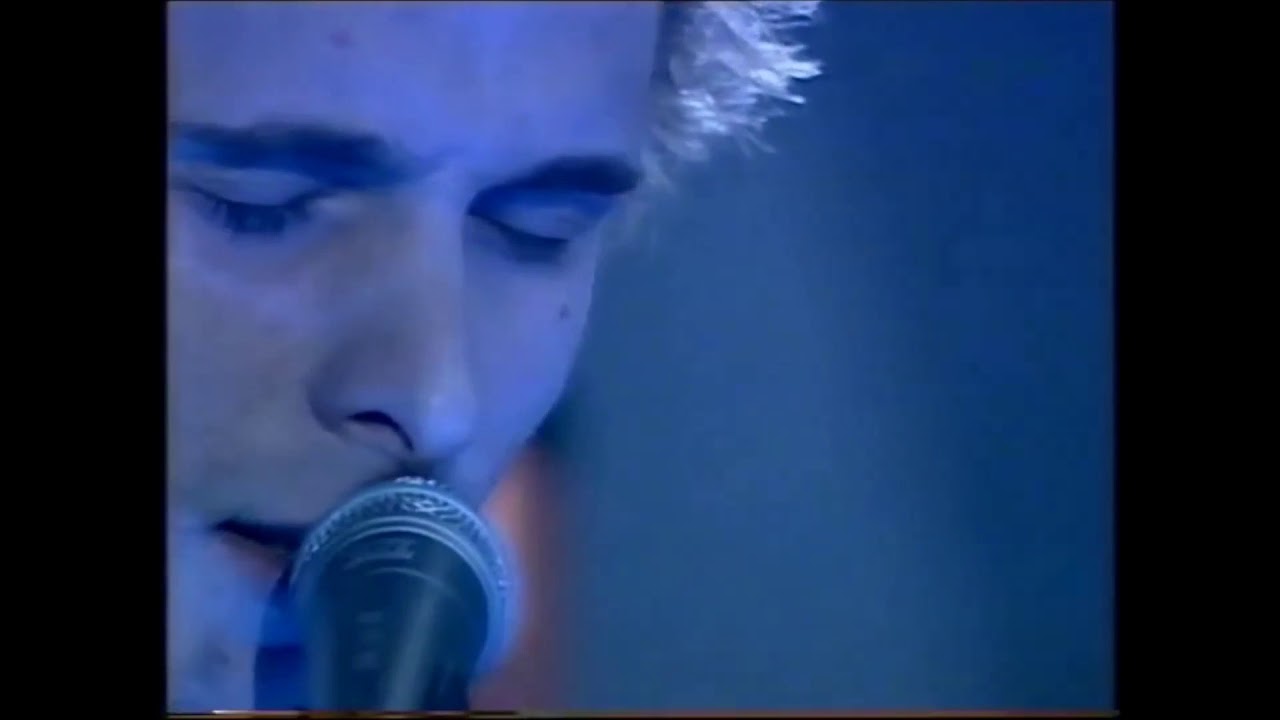 Muse - Unintended, Top of the Pops, London - Airdate 06/16/2000