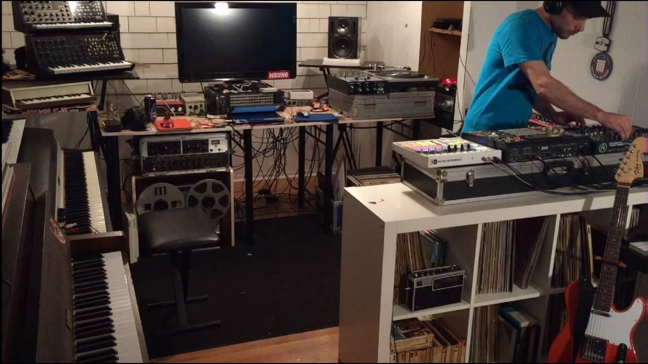Téhu - Live Beatmaking Freestyle MPC2500 Minibrute Rhodes