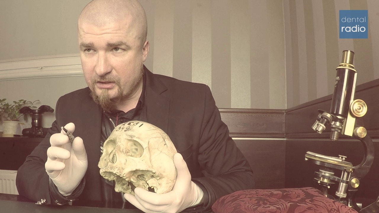 DR RADOSŁAW JADACH - Jak bezboleśnie znieczulić? Brodawka podniebienna i otwór przysieczny. (4)