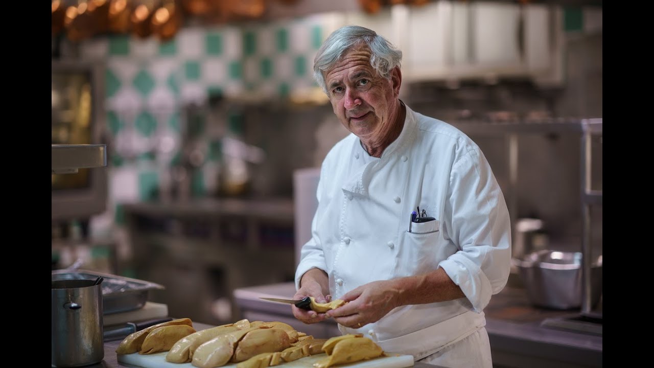 Le Foie Gras : plat emblématique au Relais de la Poste depuis 70 ans
