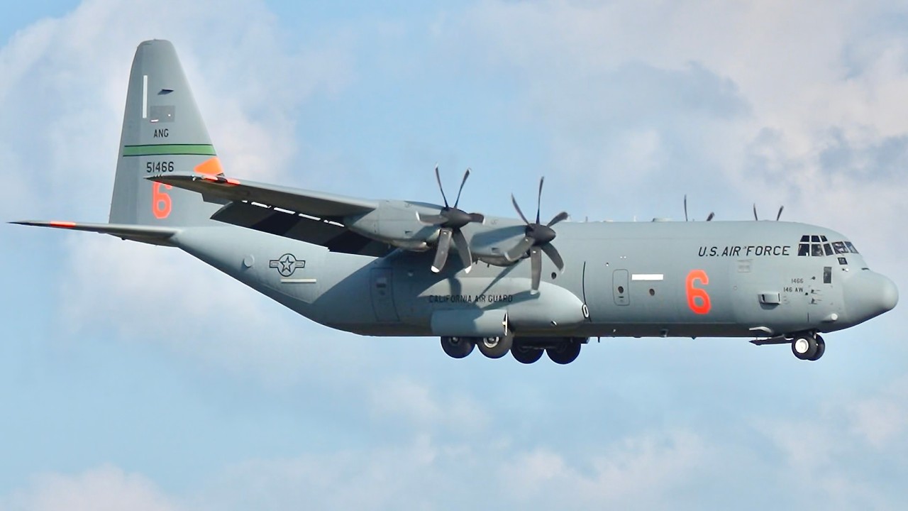 USAF C130 | Kahului Airport (OGG/PHOG) - Maui, Hawaii [4K]