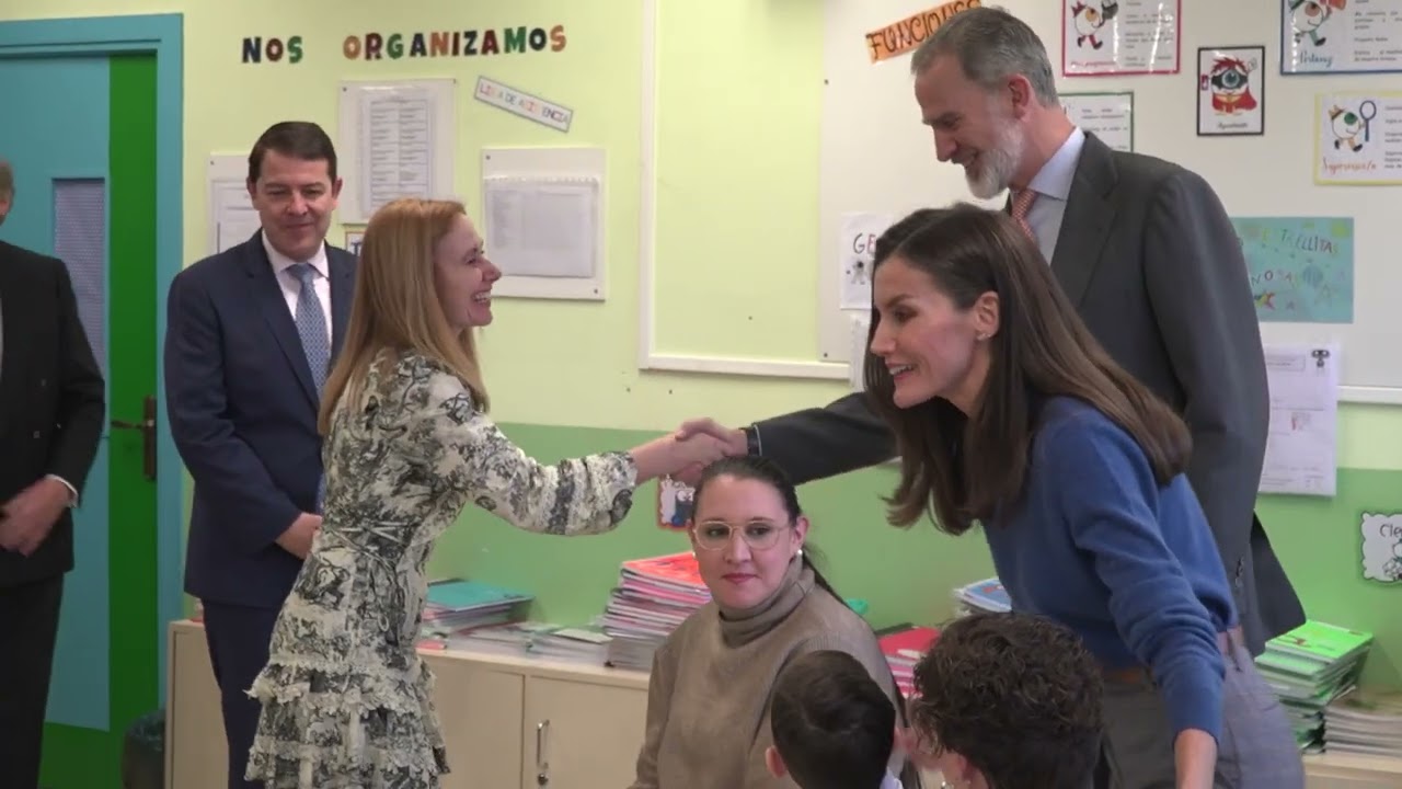 El vídeo de la visita de los reyes de España al colegio Gumersindo de Azcárate