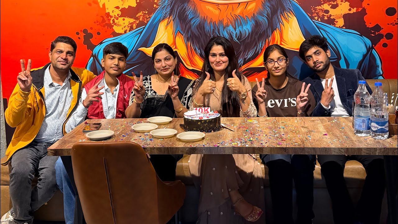 Celebrations for 10k subscribers thank you so much 😊 @priyankasharma_04 