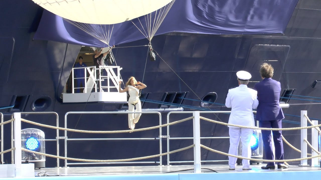 Mein Schiff 3 Taufe mit Helene Fischer