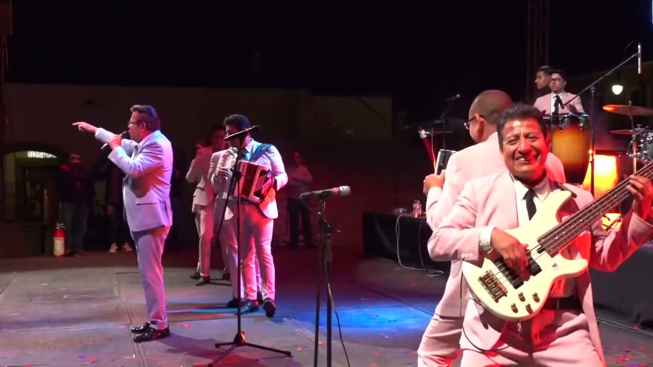 Rayito - Al Despertar/Maldito Vicio/Detente/Muchachita Consentida (En Vivo Desde Cholula, Puebla)