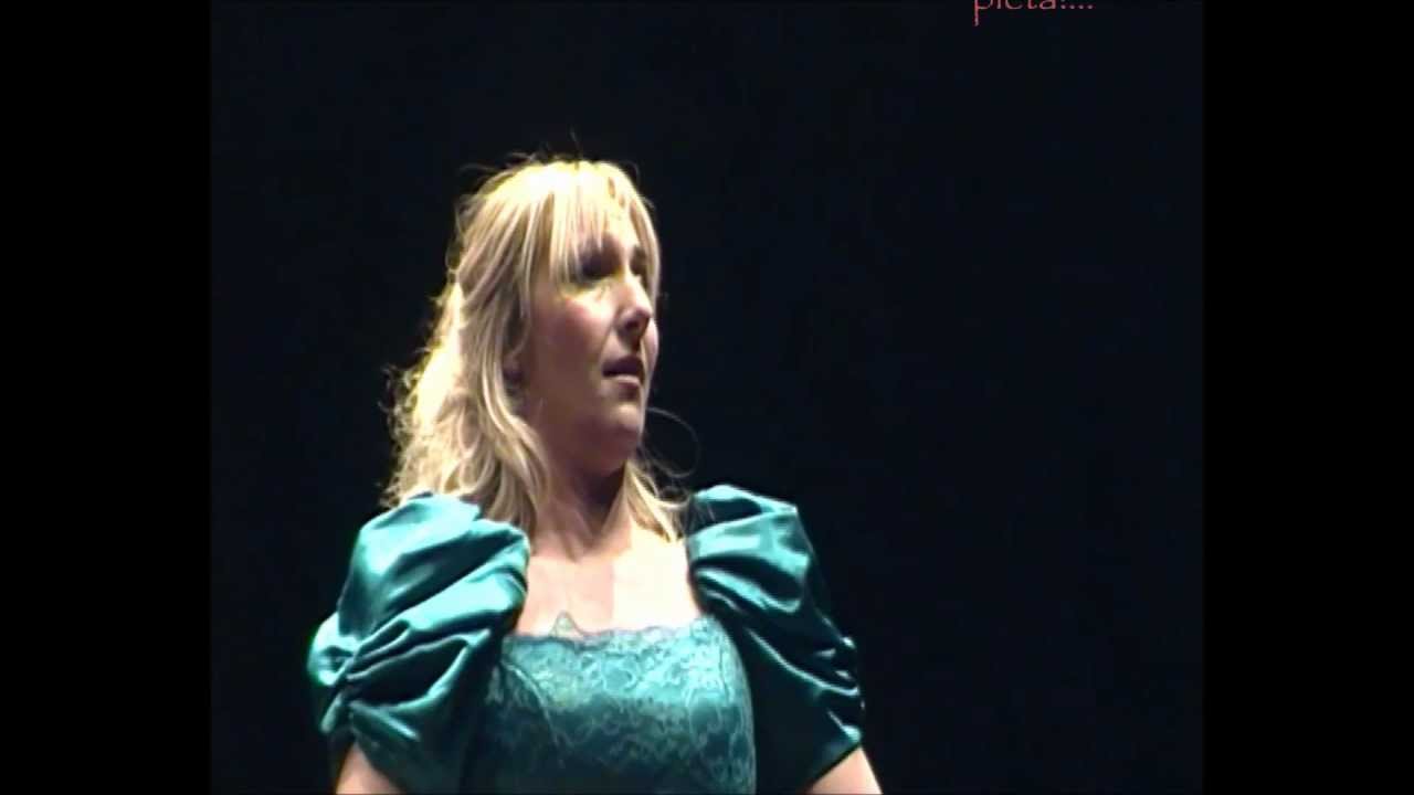 O mio babbino caro - Gianni Schicchi - Giacomo Puccini - canta Elena Borin