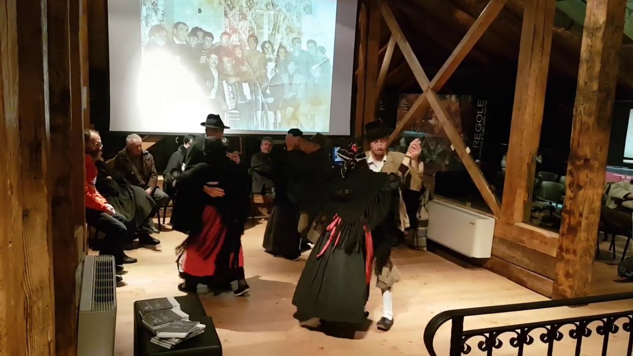 ballo e costume nella tradizione comeliana
