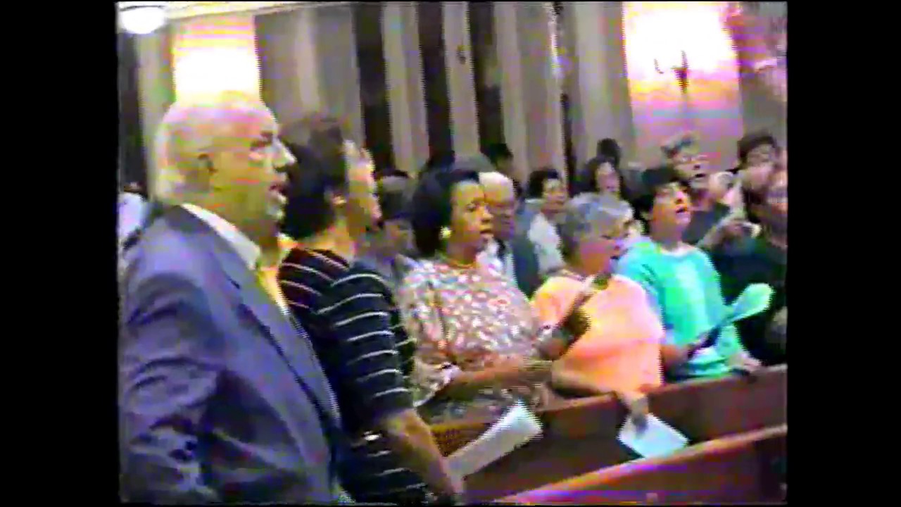 Culto da Noite -  Coral Eclésia canta o Cantor Cristão - Primeira Igreja Batista do Rio de Janeiro