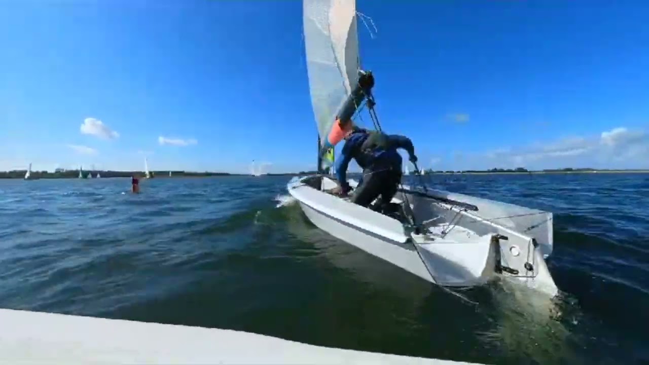 Oxford Sailing Club Farmoor, Dinghy racing and sailing