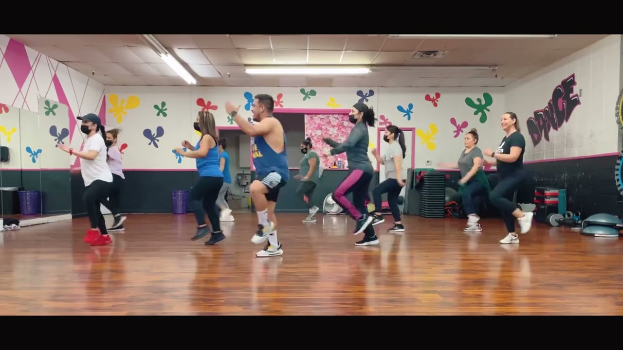 Mami- Karol G ft Becky G - ZUMBA
