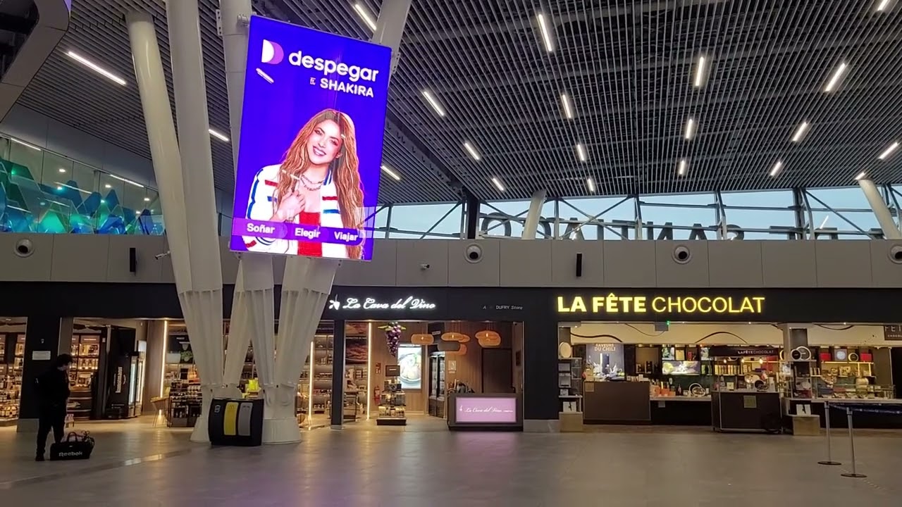 Aeropuerto Led Transparente 3x4,50m-embarque internacional