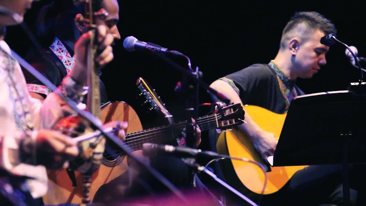 《十二木卡姆》——Kerman and Flamenco Guitar Band，克尔曼和弗拉门戈吉他乐团