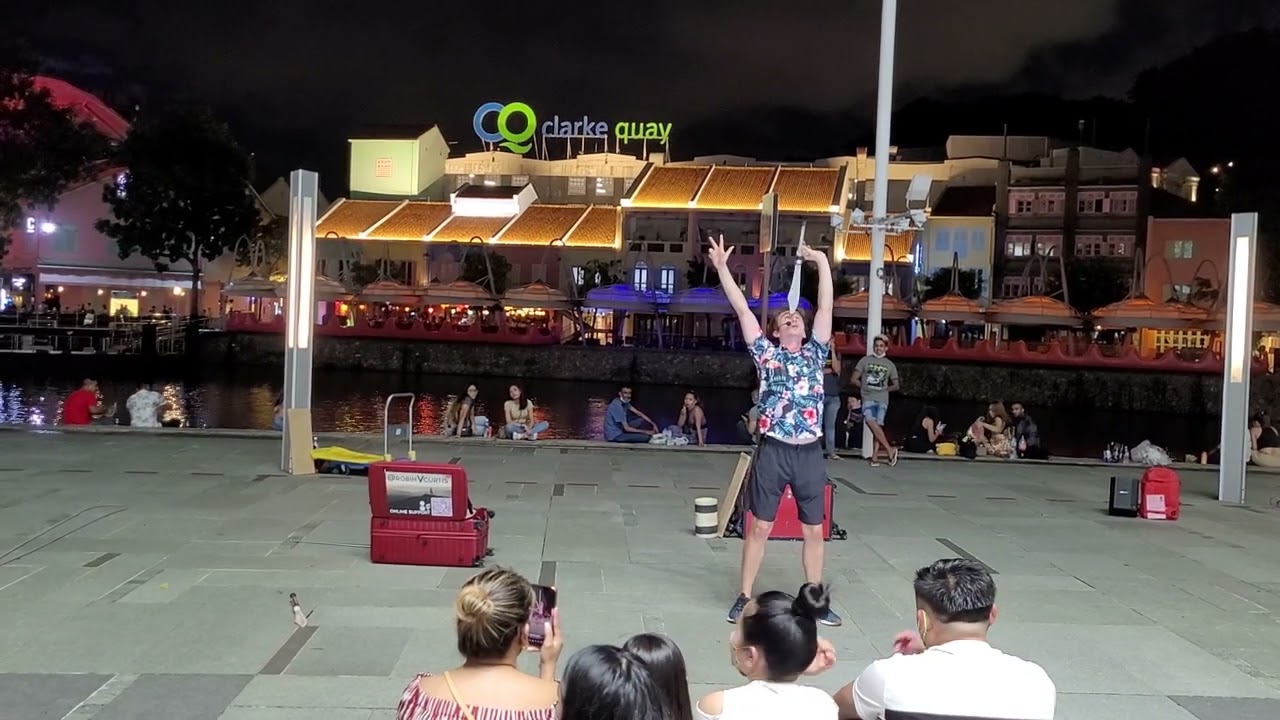 Juggling Fails?! Watch Robin Curtis perform at Riverside Promenade in Singapore!