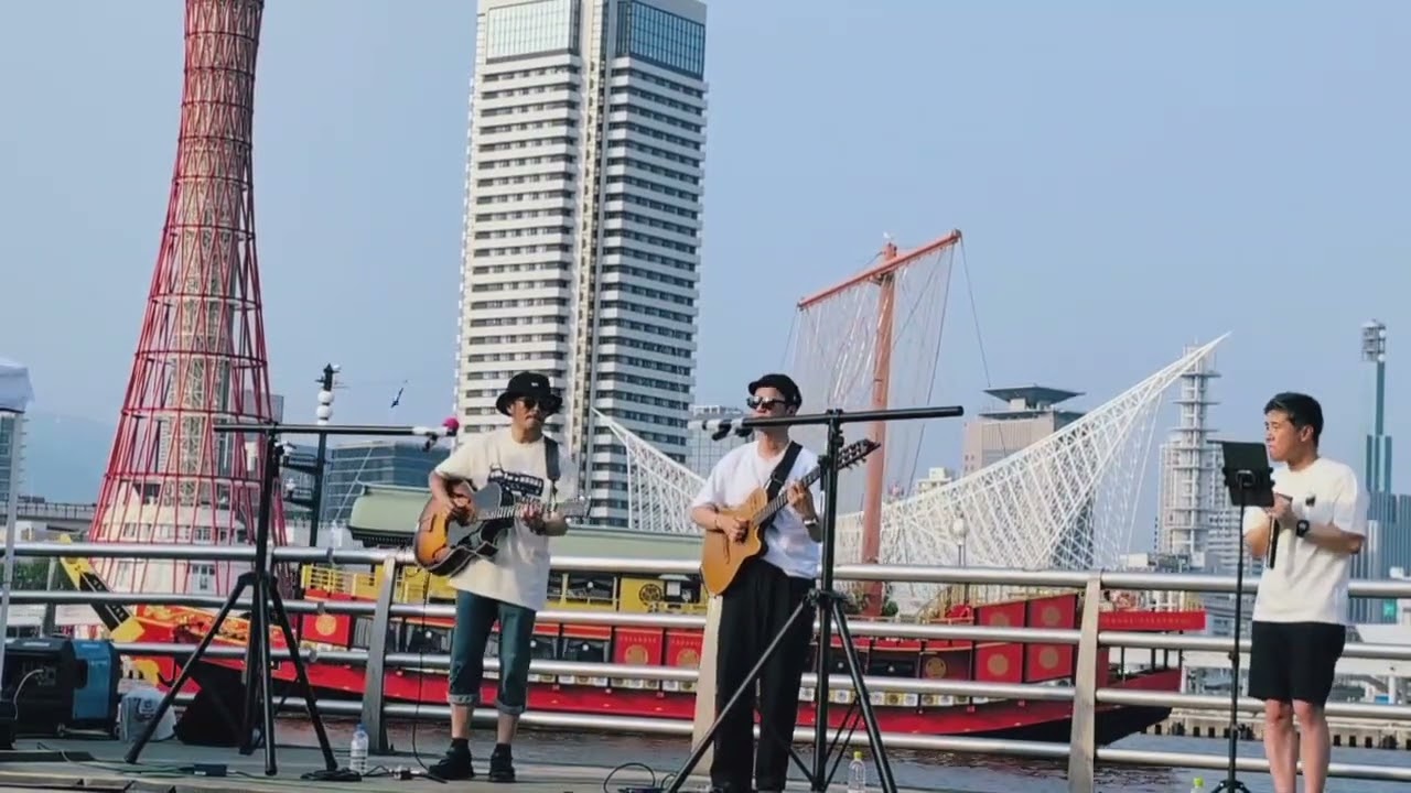 うさぎや　/    Close to you