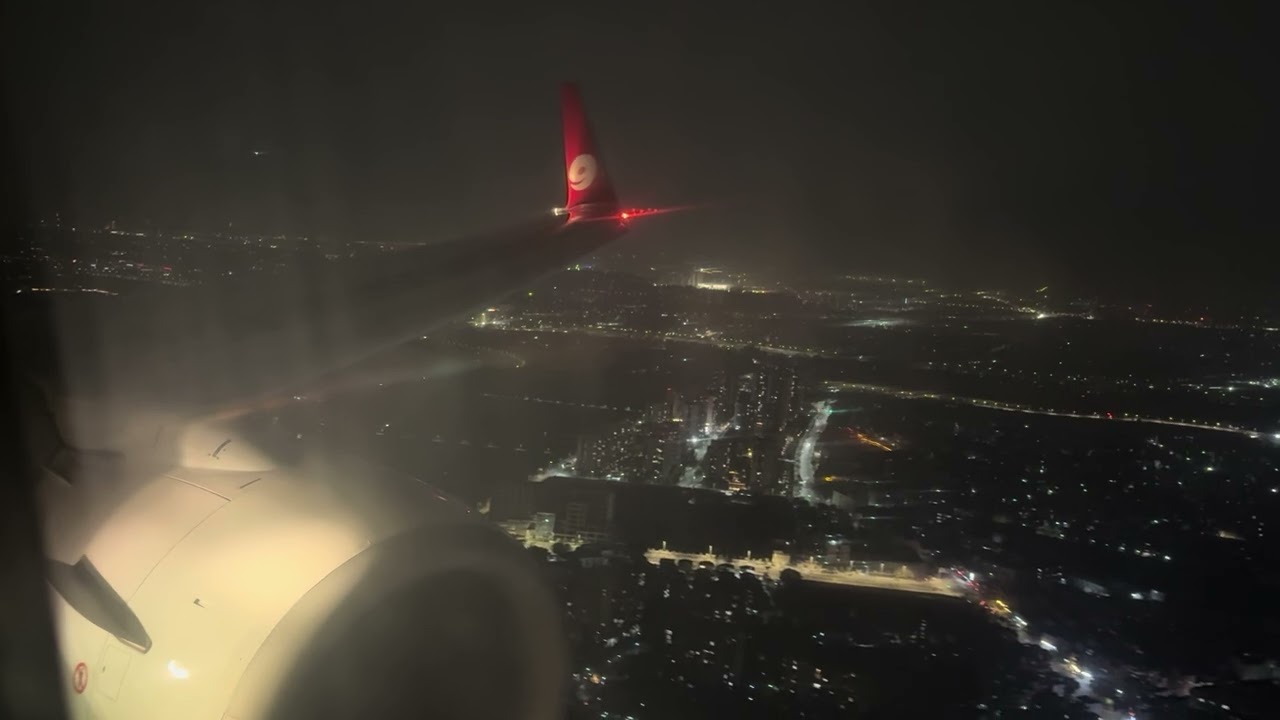 9 Air Boeing 737-800(WL) B-220S landing Guangzhou Airport