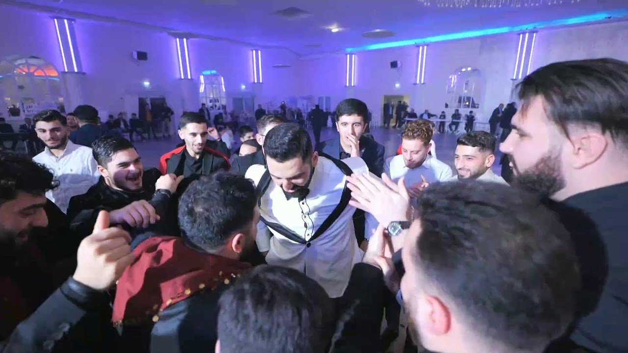 Aram Serhad & Yasin Yildiz - Alev & Eyüp - MG Palace - 08/01/23 - YouTube canli yayin