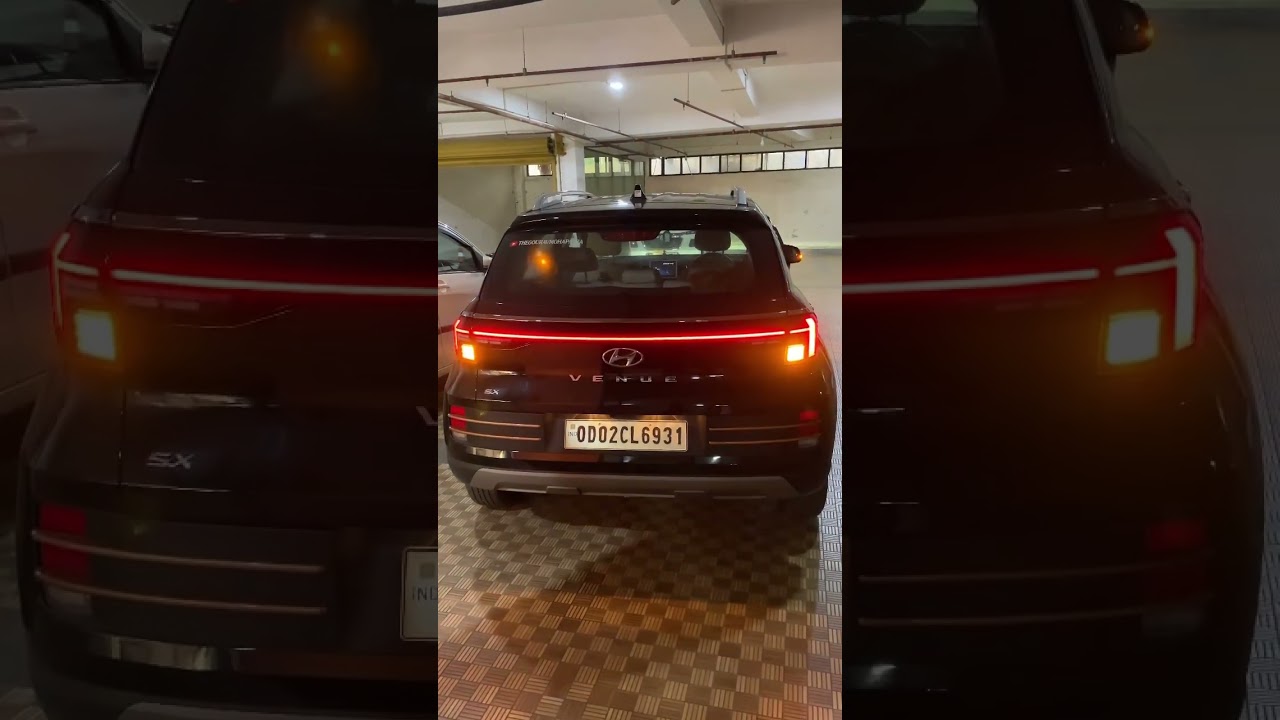Hyundai venue sx black 2023 Rear View with connecting Tail lights 