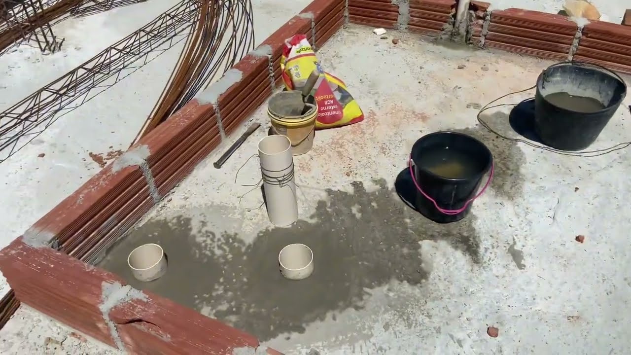 Como chumbar cano de esgoto em uma laje 