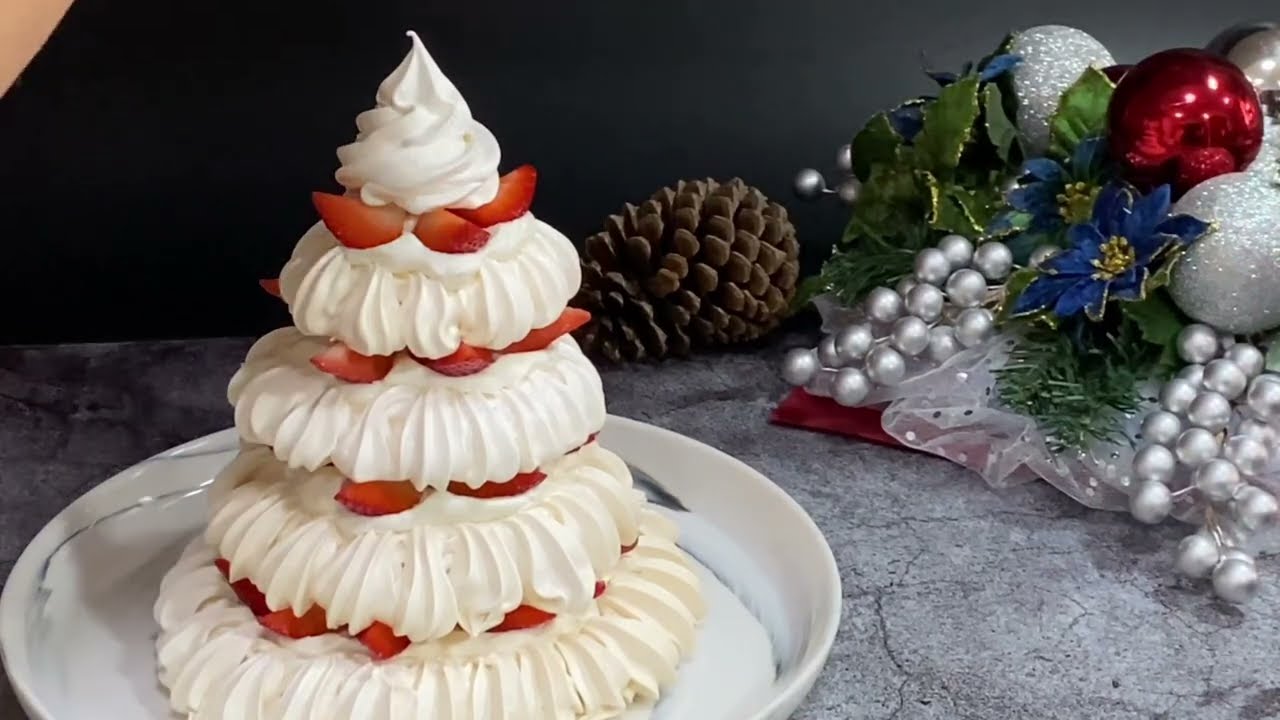 Christmas Tree Pavlova Recipe