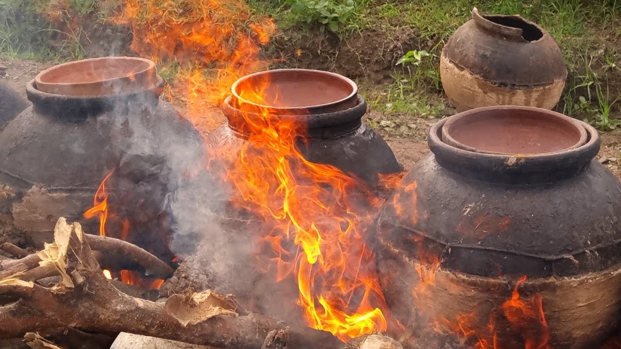 Katwa Gosht Recipe | Beef Recipe | Beef Cooking in Clay Pot | Traditional Food | Wedding Food Recipe