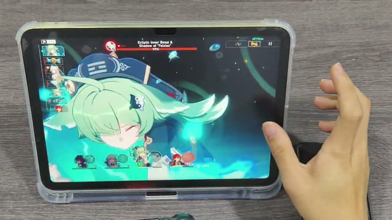 Honkai: Star Rail Gaming Test on iPad 11th Gen (iPad A16) (handcam recording)
