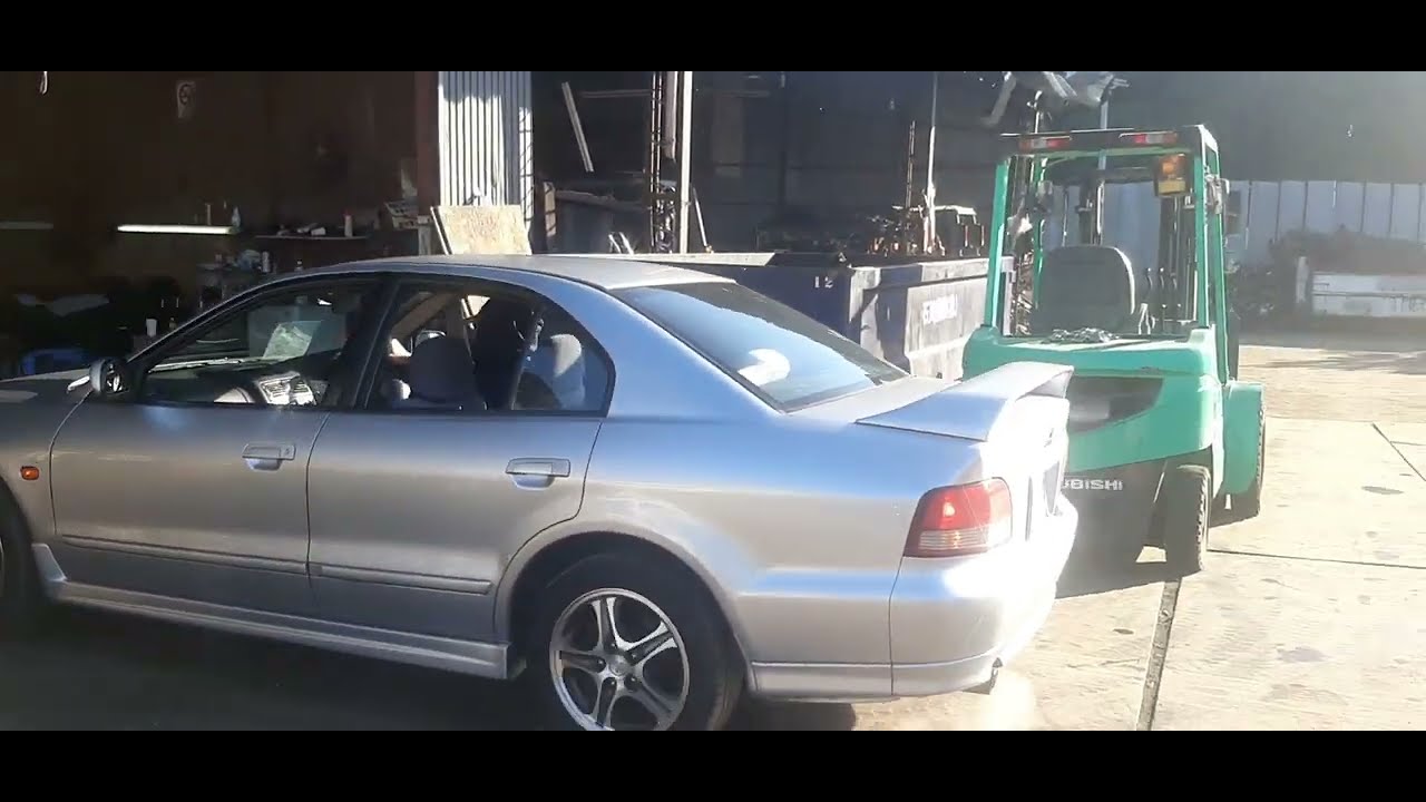1303 MITSUBISHI GALANT EA7A 2005 год.