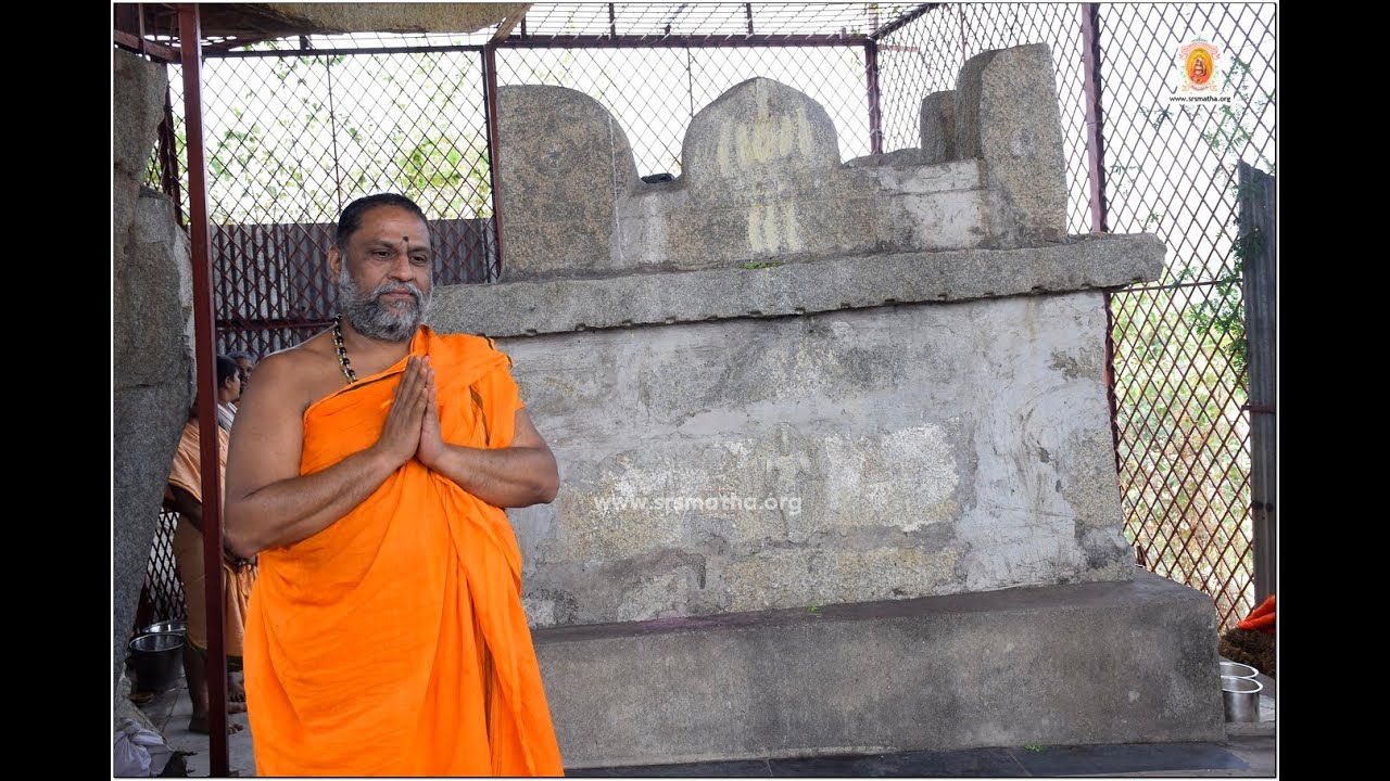 Sri Swamiji's digvijaya to Sri Narahari Teerthara Sannidhana - 12.01.2025