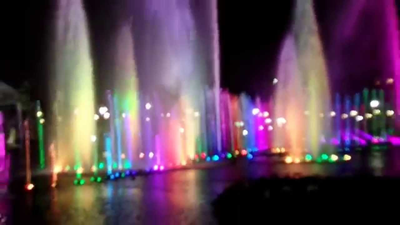 fountain dancing at Rizal Park in Manila, Philipins Feb2,2015