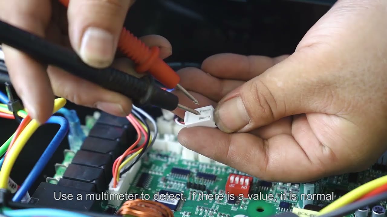 The detection and maintenance of error code E03 for pool heat pump.