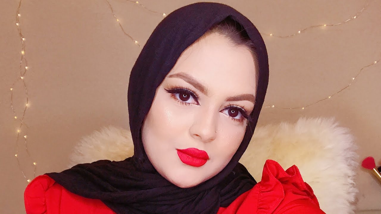 ميكب بيحلي 😍 بيلق علي جميع الوان البشرات 😍 و تجهيز لمناسبة عندك ♥️ من لبس و ميكب ❤️ وحشتوني