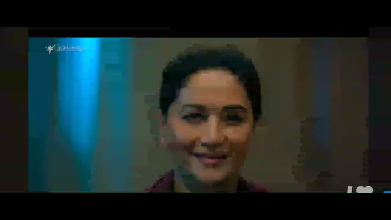 Mrs.Deshpande (Serial Killer Murder Mystery) Webseries Hindi Review /Madhuri Dixit / Sidharth.