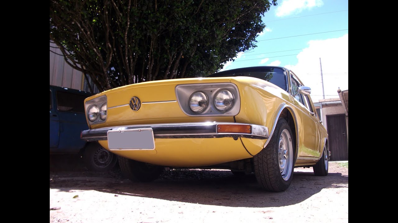 Volkswagen TL 1600 4 portas  reforma de funilaria e pintura