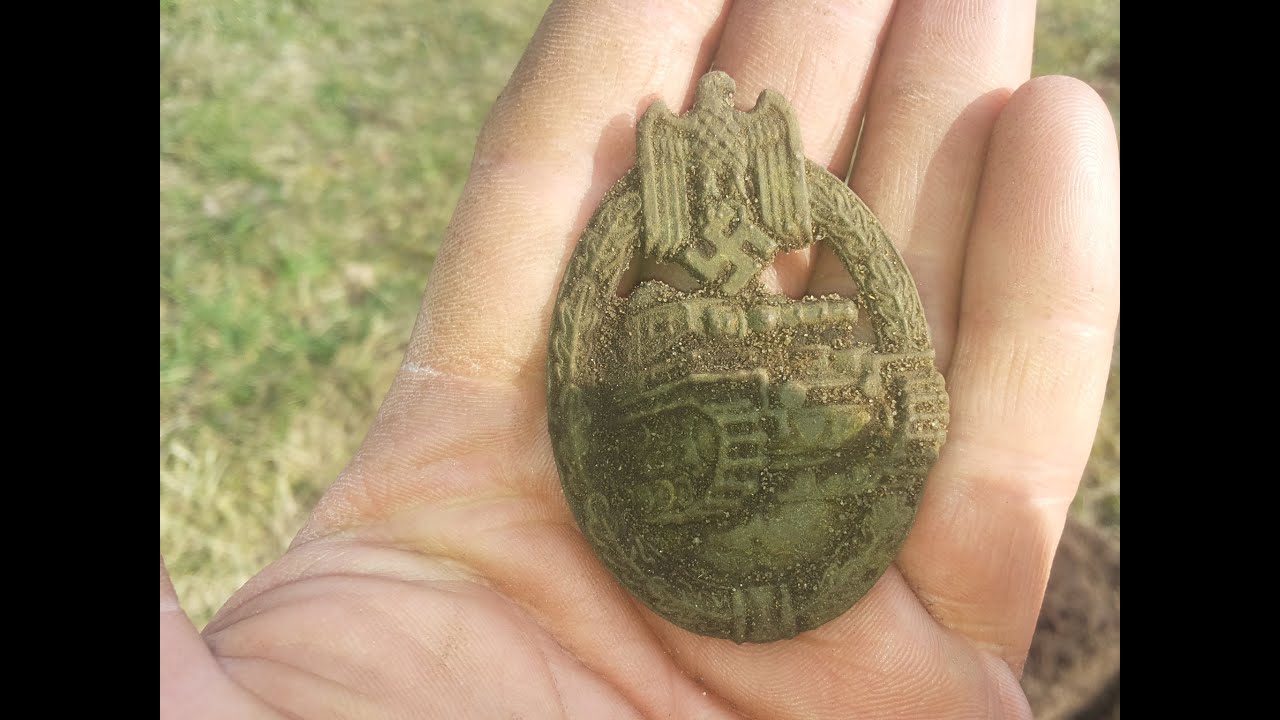 Sondeln bringt Panzerkampfabzeichen & viel Silber WW2 Metal Detecting Eastern Front RAR Tank Badge