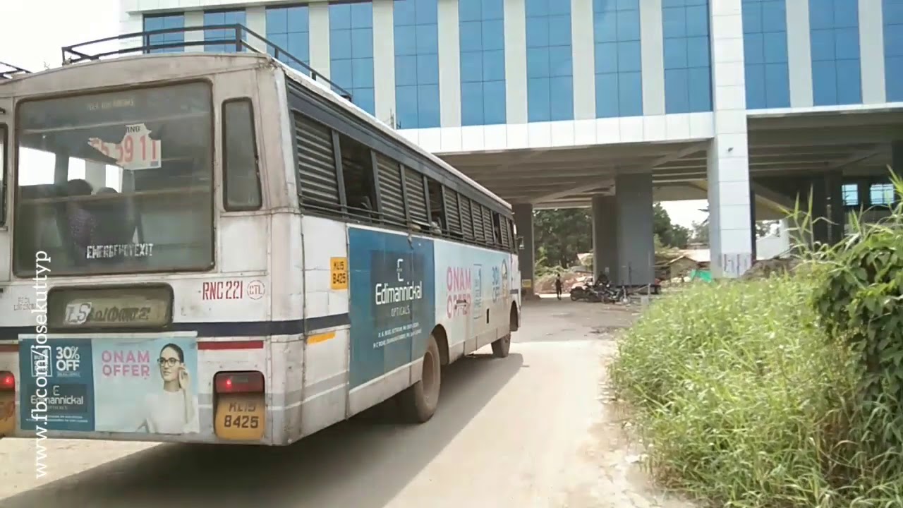 How to reach Vyttila metro station from Mobility hub bus station ചുമ്മാ നടക്കാം വൈറ്റില മെട്രോയിലേക്